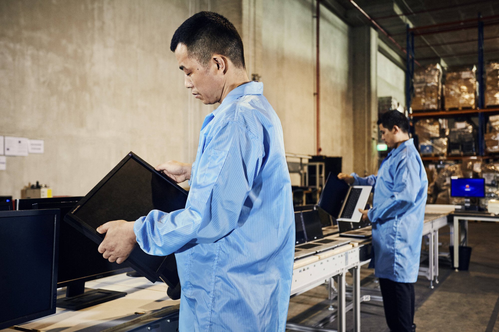 Electronics recycling services by SK Tes Company Electronics recycling services by SK Tes Company