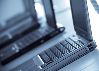 laptop deployment services - SK tes