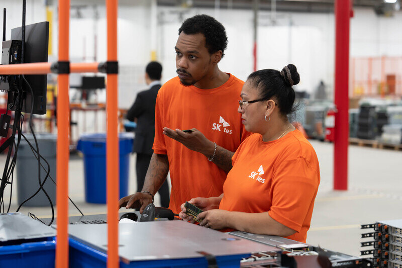 SK tes Team Members Process Data Center Equipment